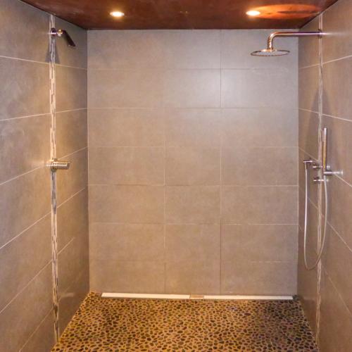 Shower for Sauna and Gym - Rixensart